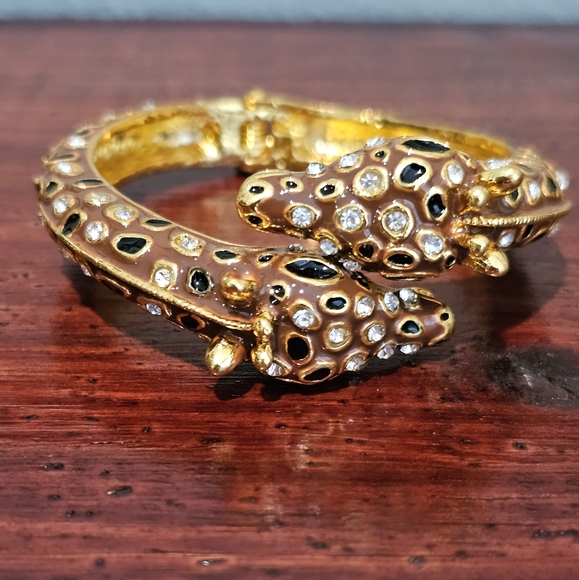 Sassy Jones Samba Giraffe Bracelet - Picture 1 of 3